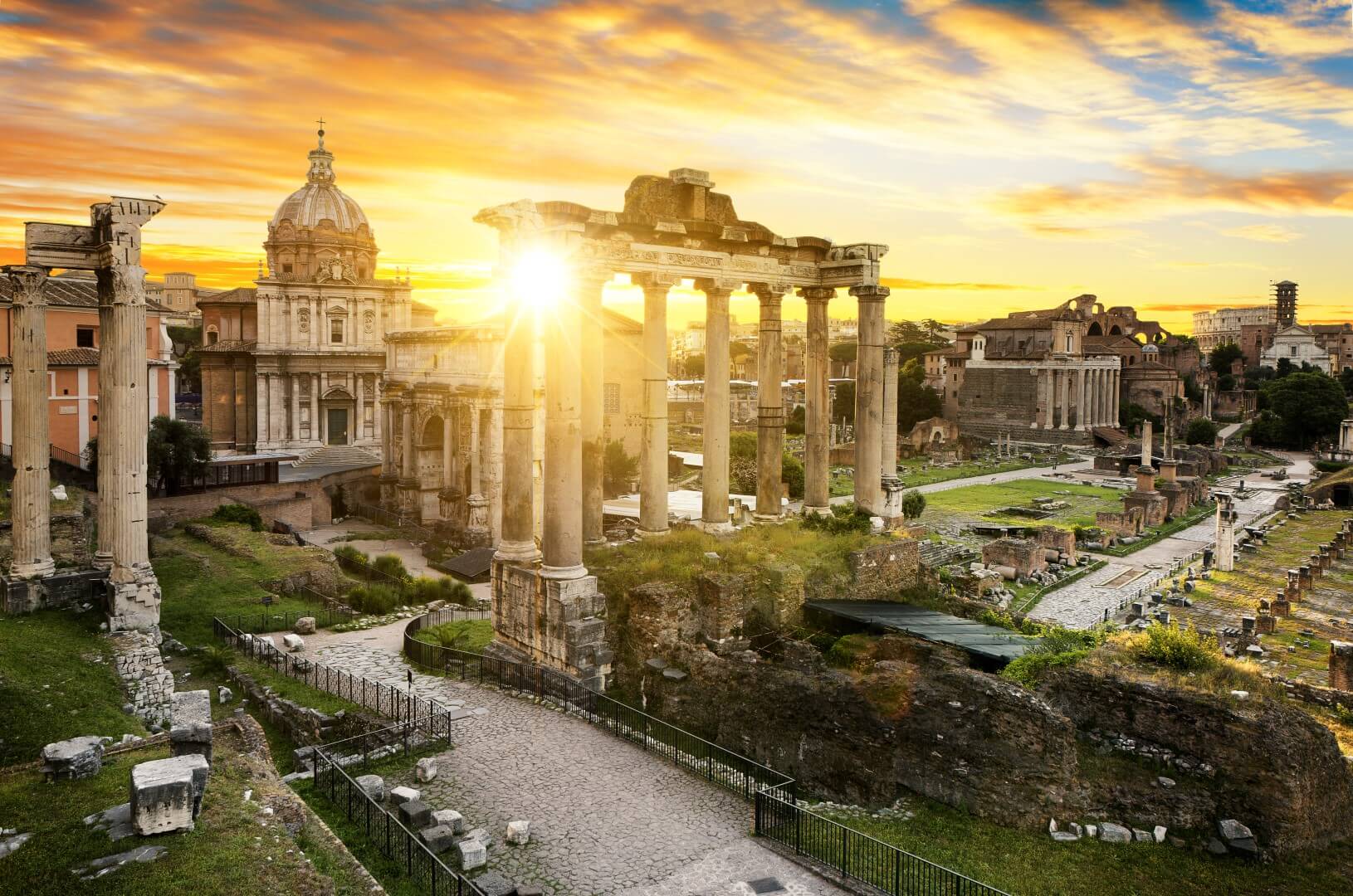 rome-city-bu-sunrise-italy